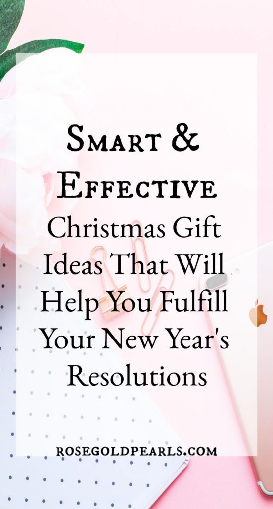 This Christmas gift guide gives you the perfect gift ideas that will help fulfill your new years resolution! If you're serious about fulfilling your new years resolution for 2019, you'll be happy to grab these tools to help you succeed! From books to bullet journals and planners, you're bound to find something to get you geared up and ready for the new year. #newyeears #newyearseve #newyearsresolution #productivitytips #motivation